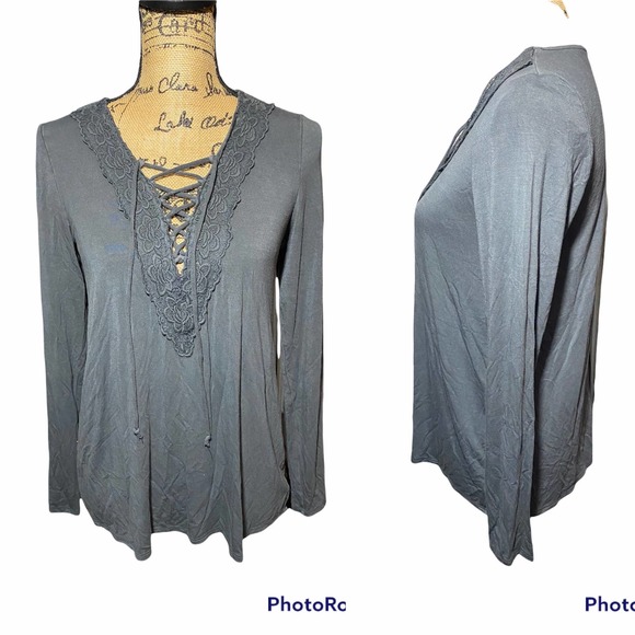 Vintage Soft & Sexy Blouse Pullover V-Neck Blue Long Sleeve Size Medium - Picture 1 of 6